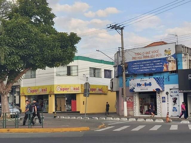 #83 - Ponto Comercial para Venda em Jacareí - SP