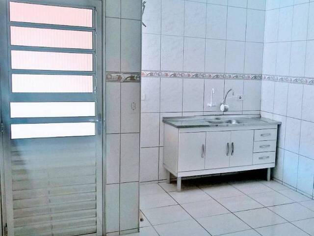 Casa para Venda em São José dos Campos - 4