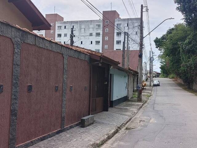 #121 - Área para Venda em Jacareí - SP